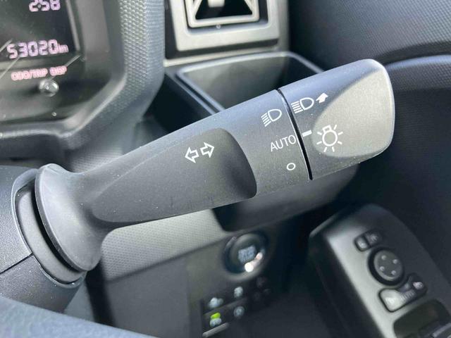 タフトXガラスルーフ 9型ナビ/TV/DVD/BT/USB バックカメラ 前後ドラレコ LEDヘッドランプ オートライト コ−ナ−センサー 電動駐車ブレーキ スマアシ ボタンスタート キーフリー オートA/C(千葉県)の中古車