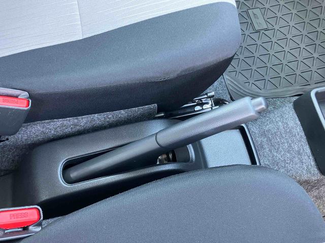 ミライースX SAIIILEDヘッドライト 電動格納ドアミラー リヤワイパー プライバシーガラス リヤシートヘッドレスト オートライト キーレス セキュリティアラーム 横滑り防止装置 コーナーセンサー 衝突被害軽減ブレーキ(千葉県)の中古車