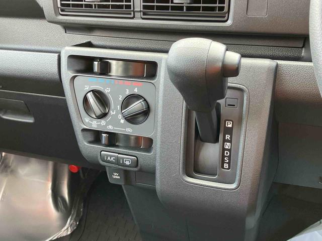 ハイゼットカーゴデラックス衝突被害軽減ブレーキ コーナーセンサー オートライト プライバシーガラス フロントパワーウィンドウ オーバーヘッドシェルフ スピーカー一体型AM・FMラジオ キーレスエントリー アイドリングストップ(千葉県)の中古車