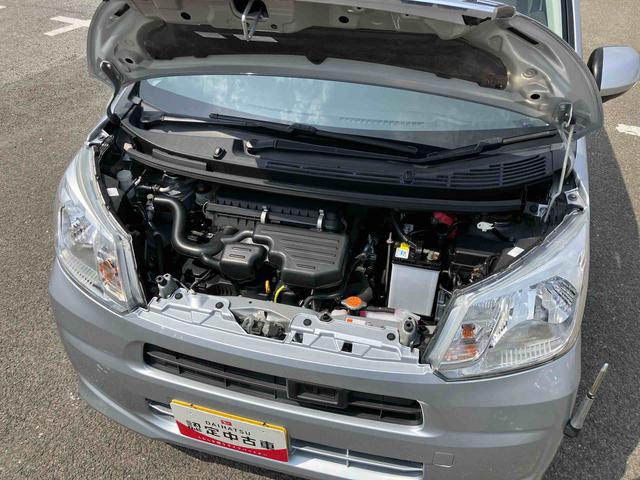 ムーヴL SAIIナビ/BT/TV/CD/DVD ETC コーナーポール 電動格納ドアミラー プライバシーガラス キーレスエントリー セキュリティアラーム 運転席シートリフター 横滑り防止装置 衝突被害軽減ブレーキ(千葉県)の中古車