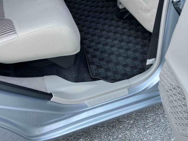 ムーヴL SAIIナビ/BT/TV/CD/DVD ETC コーナーポール 電動格納ドアミラー プライバシーガラス キーレスエントリー セキュリティアラーム 運転席シートリフター 横滑り防止装置 衝突被害軽減ブレーキ(千葉県)の中古車