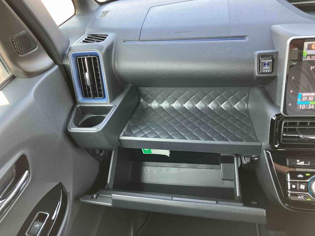 タントカスタムＸスタイルセレクション９型ナビ／ＴＶ／ＤＶＤ／ＢＴ／ＵＳＢ　全周囲カメラ　前後ドラレコ　ＥＴＣ　ＢＳＭ　ＬＥＤヘッドライト　オートライト　ＡＤＢ　スマアシ　コ−ナ−センサー　シートヒーター　両側電動スライド　アルミホイール（千葉県）の中古車