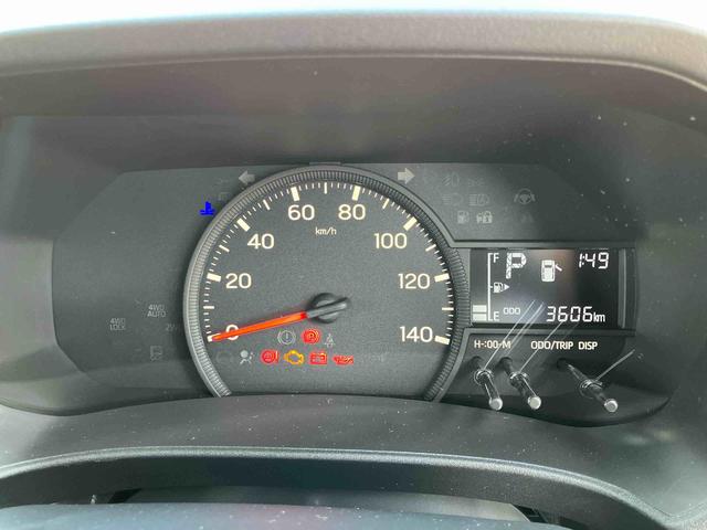 ハイゼットカーゴデラックスETC 衝突被害軽減ブレーキ コーナーセンサー オートライト プライバシーガラス フロントパワーウィンドウ オーバーヘッドシェルフ スピーカー一体型AM・FMラジオ キーレス アイドリングストップ(千葉県)の中古車