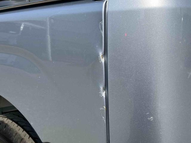 ハイゼットカーゴデラックスETC 衝突被害軽減ブレーキ コーナーセンサー オートライト プライバシーガラス フロントパワーウィンドウ オーバーヘッドシェルフ スピーカー一体型AM・FMラジオ キーレス アイドリングストップ(千葉県)の中古車