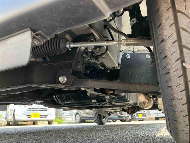 ハイゼットカーゴデラックスETC 衝突被害軽減ブレーキ コーナーセンサー オートライト プライバシーガラス フロントパワーウィンドウ オーバーヘッドシェルフ スピーカー一体型AM・FMラジオ キーレス アイドリングストップ(千葉県)の中古車