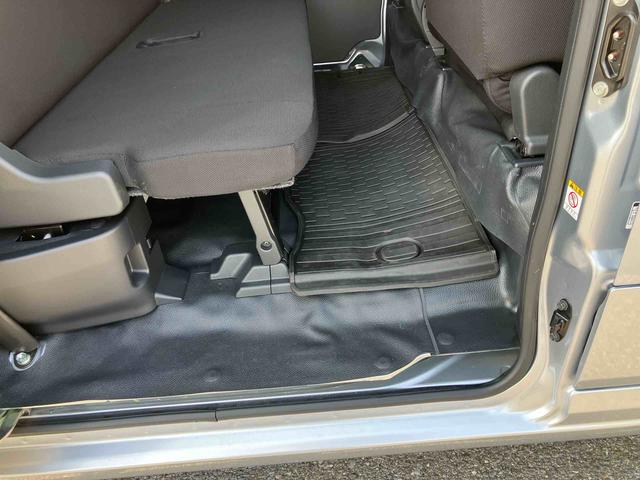 ハイゼットカーゴデラックスETC 衝突被害軽減ブレーキ コーナーセンサー オートライト プライバシーガラス フロントパワーウィンドウ オーバーヘッドシェルフ スピーカー一体型AM・FMラジオ キーレス アイドリングストップ(千葉県)の中古車