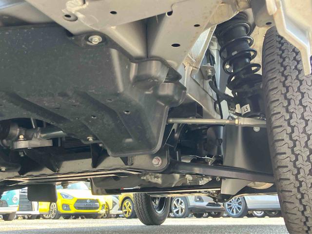 ハイゼットトラックスタンダード衝突被害軽減ブレーキ　コーナーセンサー　横滑り防止装置　オートライト　アイドリングストップ　スピーカー一体型ＡＭ／ＦＭラジオ　エアコン　パワステ　最大積載量３５０ｋｇ（千葉県）の中古車