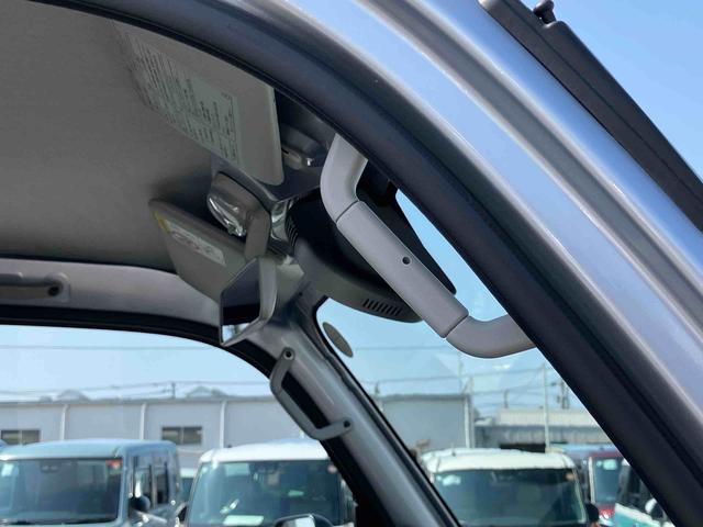 ハイゼットトラックスタンダード衝突被害軽減ブレーキ　コーナーセンサー　横滑り防止装置　オートライト　アイドリングストップ　スピーカー一体型ＡＭ／ＦＭラジオ　エアコン　パワステ　最大積載量３５０ｋｇ（千葉県）の中古車