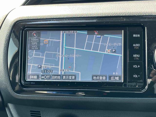 ヴィッツ１．３Ｆ　ＬＥＤエディションナビ／ＴＶ／ＤＶＤ／ＢＴ　ＥＴＣ　衝突軽減装置　ＬＥＤヘッドライト　オートライト　スマートキー　ボタンスタート　サイドレバー式駐車ブレーキ　アイドリングストップ　シートリフター　マニュアルエアコン（千葉県）の中古車