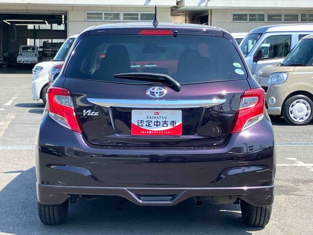 ヴィッツ１．３Ｆ　ＬＥＤエディションナビ／ＴＶ／ＤＶＤ／ＢＴ　ＥＴＣ　衝突軽減装置　ＬＥＤヘッドライト　オートライト　スマートキー　ボタンスタート　サイドレバー式駐車ブレーキ　アイドリングストップ　シートリフター　マニュアルエアコン（千葉県）の中古車