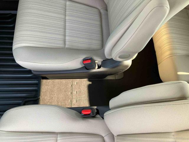 フリードＧ・ホンダセンシングディスプレイオーディオ／ワンセグ／ＣＤ／ＢＴ／ＵＳＢ　バックカメラ　ＥＴＣ　ホンダセンシング　全車速追従クルコン　オートライト　両側Ｐスライドドア　オートエアコン　トップシェイドガラス　ステアリモコン（千葉県）の中古車