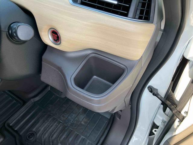 フリードＧ・ホンダセンシングディスプレイオーディオ／ワンセグ／ＣＤ／ＢＴ／ＵＳＢ　バックカメラ　ＥＴＣ　ホンダセンシング　全車速追従クルコン　オートライト　両側Ｐスライドドア　オートエアコン　トップシェイドガラス　ステアリモコン（千葉県）の中古車