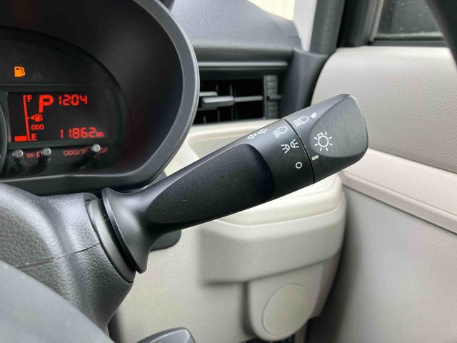 ムーヴＬＣＤ／ＵＳＢチューナー　電動格納ドアミラー　自発光式メーター　プライバシーガラス　キーレスエントリー　セキュリティアラーム　横滑り防止装置　アイドリングストップ（千葉県）の中古車