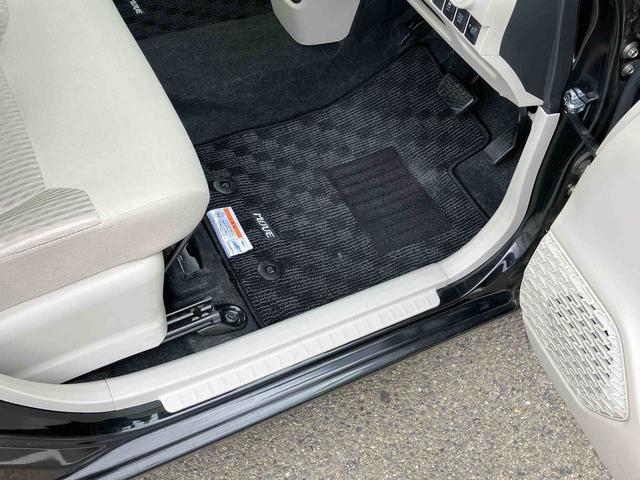 ムーヴＬＣＤ／ＵＳＢチューナー　電動格納ドアミラー　自発光式メーター　プライバシーガラス　キーレスエントリー　セキュリティアラーム　横滑り防止装置　アイドリングストップ（千葉県）の中古車