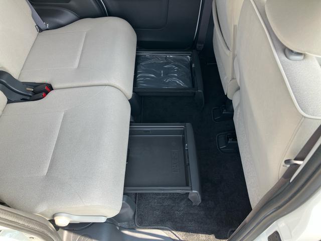 ムーヴキャンバスＧメイクアップリミテッド　ＳＡIIIナビ／ＴＶ／ＤＶＤ／ＢＴ／ＵＳＢ　全周囲カメラ　ドラレコ　ＬＥＤヘッドライト　オートライト　オートハイビーム　衝突被害軽減ブレーキ　置き楽ＢＯＸ　両側電動スライドドア　ステアリングリモコン　キーフリー（千葉県）の中古車