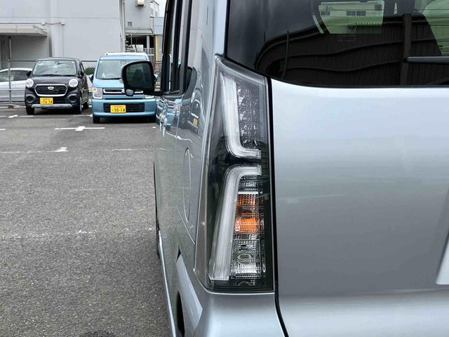 タントカスタムＲＳ９型ナビ／ＢＴ／ＴＶ／ＤＩＳＣ／全周囲カメラ／ステアスイッチ　ＥＴＣ　ターボ　両側パワスラ　１５インチアルミ　ＬＥＤヘッド／フォグ　スマートキー　シートヒーター　シートバックテーブル　自動追従クルコン（千葉県）の中古車