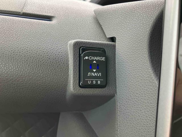 タントカスタムＲＳ９型ナビ／ＢＴ／ＴＶ／ＤＩＳＣ／全周囲カメラ／ステアスイッチ　ＥＴＣ　ターボ　両側パワスラ　１５インチアルミ　ＬＥＤヘッド／フォグ　スマートキー　シートヒーター　シートバックテーブル　自動追従クルコン（千葉県）の中古車