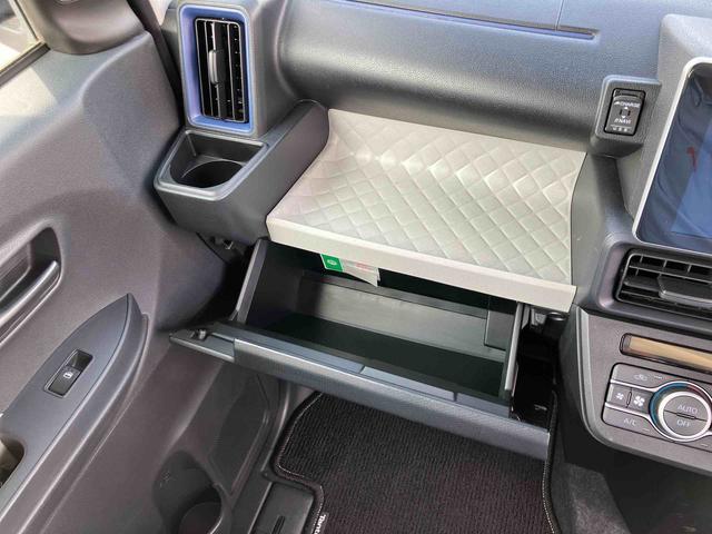 タントＸ９型ナビ／ＢＴ／ＴＶ／ＤＩＳＣ／全周囲カメラ　前後ドラレコ　ＥＴＣ　Ｐクラスター付ＬＥＤ室内灯　左側パワスラ　ＬＥＤ前ライト　スマートキー　シートヒーター　シートバックテーブル　衝突被害軽減ブレーキ（千葉県）の中古車