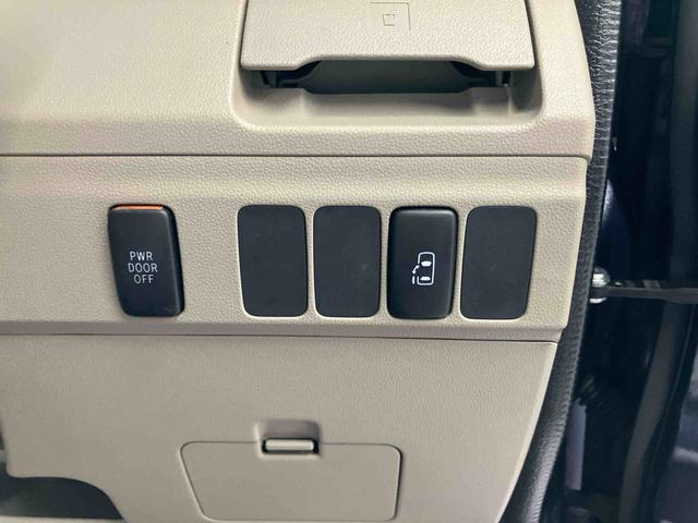 アトレーワゴンカスタムターボRSリミテッドターボ 4WD 両側スライド(左側電動) HIDヘッドライト フォグランプ トップシェイドガラス オーバーヘッドシェルフ アルミホイール オートエアコン キーレスエントリー 足踏み式駐車ブレーキ CD(千葉県)の中古車