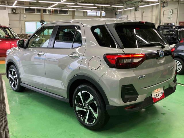 ロッキープレミアムＧ　ＨＥＶＨＥＶ　バックカメラ　全車速追従クルコン　ＡＤＢ　ＬＥＤヘッドランプ　オートライト　リヤフォグ　スマアシ　前後コーナーセンサー　シートヒーター　革巻ステアリング　電動駐車ブレーキ　キーフリー　アルミ（千葉県）の中古車