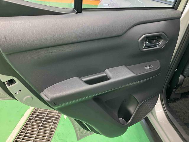 ロッキープレミアムＧ　ＨＥＶＨＥＶ　バックカメラ　全車速追従クルコン　ＡＤＢ　ＬＥＤヘッドランプ　オートライト　リヤフォグ　スマアシ　前後コーナーセンサー　シートヒーター　革巻ステアリング　電動駐車ブレーキ　キーフリー　アルミ（千葉県）の中古車