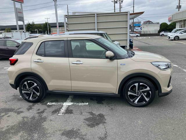 ロッキープレミアムＧ　ＨＥＶＨＥＶ　９型ＤＰＡ／ＴＶ／ＢＴ／ＵＳＢ　全周囲カメラ　全車速追従クルコン　ＡＤＢ　ＬＥＤヘッドランプ　オートライト　リヤフォグ　コーナーセンサー　シートヒーター　革巻ステア　電動駐車ブレーキ　アルミ（千葉県）の中古車