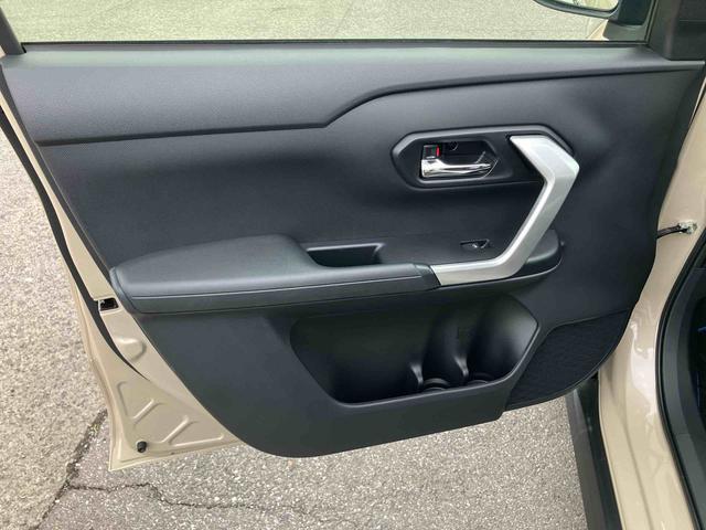 ロッキープレミアムＧ　ＨＥＶＨＥＶ　９型ＤＰＡ／ＴＶ／ＢＴ／ＵＳＢ　全周囲カメラ　全車速追従クルコン　ＡＤＢ　ＬＥＤヘッドランプ　オートライト　リヤフォグ　コーナーセンサー　シートヒーター　革巻ステア　電動駐車ブレーキ　アルミ（千葉県）の中古車