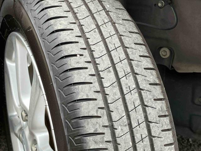 ムーヴXリミテッドナビ/1セグ/CD/バックカメラ ETC 前後マットガード 14インチアルミホイール プッシュボタンスターター オートエアコン 電動格納ドアミラー 運転席シートリフター アイドリングストップ(千葉県)の中古車