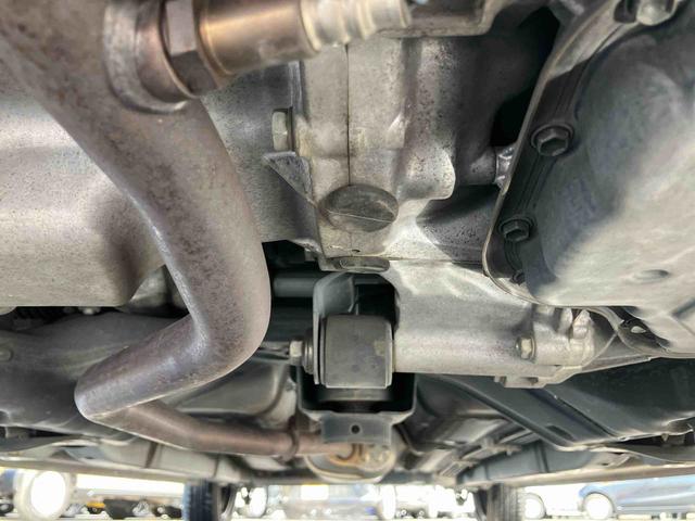 ミラココアココアＸナビ／ＴＶ／ＤＶＤ／ＢＴ／ＵＳＢ　オートＡ／Ｃ　アイドリングストップ　電動格納ドアミラー　シートリフター　チルトステアリング　キーフリーシステム　盗難防止警報　ハロゲンヘッドランプ　足踏式駐車ブレーキ（千葉県）の中古車