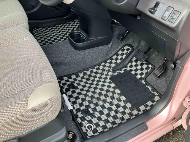 ミラココアココアＸナビ／ＴＶ／ＤＶＤ／ＢＴ／ＵＳＢ　オートＡ／Ｃ　アイドリングストップ　電動格納ドアミラー　シートリフター　チルトステアリング　キーフリーシステム　盗難防止警報　ハロゲンヘッドランプ　足踏式駐車ブレーキ（千葉県）の中古車