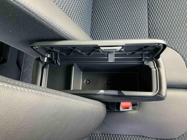 タントカスタムＲＳリミテッドターボ　両側電動スライド　バックカメラ　全車速追従クルコン　ＬＥＤヘッドライト　フォグランプ　オートライト　オートハイビーム　ＡＤＢ　シートヒーター　コ−ナ−センサー　電動駐車ブレーキ　アルミホイール（千葉県）の中古車