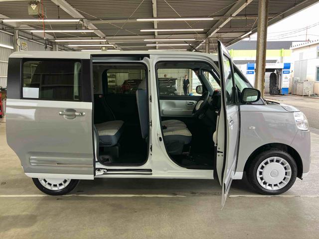 ムーヴキャンバスストライプスＧ衝突回避支援　横滑り防止装置　両側電動スライドドア　置きラクボックス　ホットカップホルダー　オートブレーキホールド付き電動パーキング　前席シートヒーター　プッシュエンジンスタート　キーフリーシステム（千葉県）の中古車