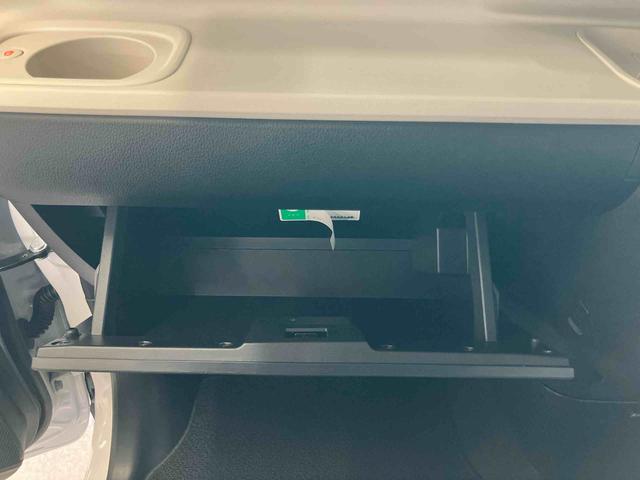 ムーヴキャンバスストライプスＧ衝突回避支援　横滑り防止装置　両側電動スライドドア　置きラクボックス　ホットカップホルダー　オートブレーキホールド付き電動パーキング　前席シートヒーター　プッシュエンジンスタート　キーフリーシステム（千葉県）の中古車