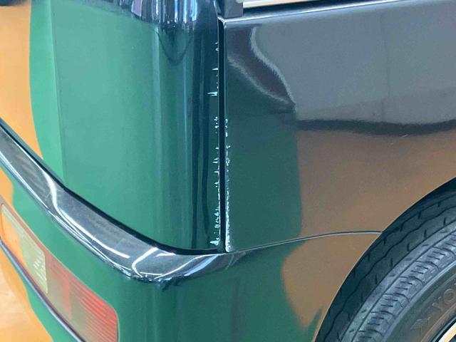 ハイゼットカーゴクルーズターボ操作パネル脱着式ＣＤラジオチューナー　ＵＳＢ接続　ＡＵＸ接続　ＥＴＣ　オーバーヘッドシェルフ　電動格納式ドアミラー　キーレスエントリー　荷台マット　灰皿　シガーライター　フルホイールキャップ（千葉県）の中古車