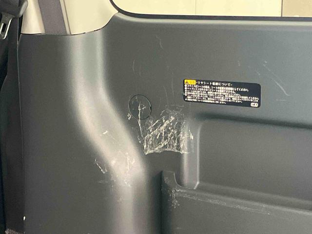 ハイゼットカーゴクルーズターボ操作パネル脱着式ＣＤラジオチューナー　ＵＳＢ接続　ＡＵＸ接続　ＥＴＣ　オーバーヘッドシェルフ　電動格納式ドアミラー　キーレスエントリー　荷台マット　灰皿　シガーライター　フルホイールキャップ（千葉県）の中古車