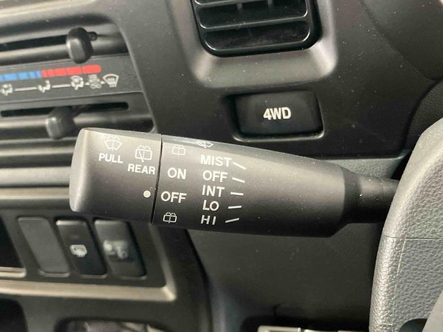 ハイゼットカーゴクルーズターボ操作パネル脱着式ＣＤラジオチューナー　ＵＳＢ接続　ＡＵＸ接続　ＥＴＣ　オーバーヘッドシェルフ　電動格納式ドアミラー　キーレスエントリー　荷台マット　灰皿　シガーライター　フルホイールキャップ（千葉県）の中古車