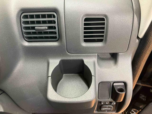 ハイゼットカーゴクルーズターボ操作パネル脱着式ＣＤラジオチューナー　ＵＳＢ接続　ＡＵＸ接続　ＥＴＣ　オーバーヘッドシェルフ　電動格納式ドアミラー　キーレスエントリー　荷台マット　灰皿　シガーライター　フルホイールキャップ（千葉県）の中古車