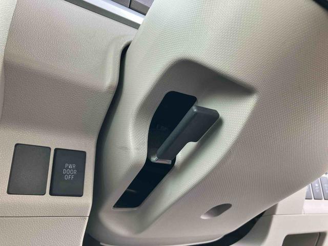 タントＸ　ＳＡ衝突軽減装置　横滑り防止装置　両側スライドドア（左側電動）　ＣＤ／ラジオ／ＡＵＸ　ハロゲンヘッドライト　オートライト　キーフリーシステム　盗難防止警報　オートＡ／Ｃ　足踏み式駐車ブレーキ（千葉県）の中古車