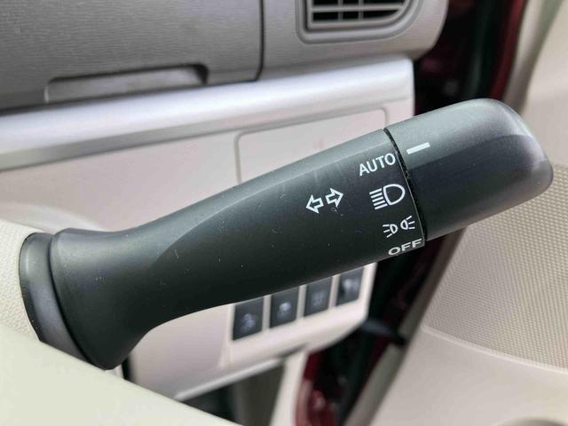 タントＸ　ＳＡ衝突軽減装置　横滑り防止装置　両側スライドドア（左側電動）　ＣＤ／ラジオ／ＡＵＸ　ハロゲンヘッドライト　オートライト　キーフリーシステム　盗難防止警報　オートＡ／Ｃ　足踏み式駐車ブレーキ（千葉県）の中古車