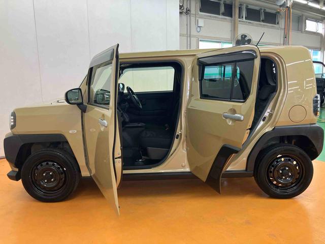 タフトＸバックカメラ連動フルセグナビ　ＵＳＢ接続　ブルートゥース対応　ＥＴＣ　スカイフィールトップ　オートブレーキホールド付き電動パーキング　前後コーナーセンサー　マニュアルレベリング機能付ＬＥＤヘッドライト（千葉県）の中古車