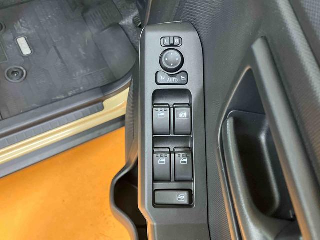 タフトＸバックカメラ連動フルセグナビ　ＵＳＢ接続　ブルートゥース対応　ＥＴＣ　スカイフィールトップ　オートブレーキホールド付き電動パーキング　前後コーナーセンサー　マニュアルレベリング機能付ＬＥＤヘッドライト（千葉県）の中古車