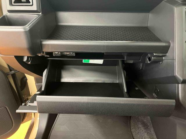 タフトＸバックカメラ連動フルセグナビ　ＵＳＢ接続　ブルートゥース対応　ＥＴＣ　スカイフィールトップ　オートブレーキホールド付き電動パーキング　前後コーナーセンサー　マニュアルレベリング機能付ＬＥＤヘッドライト（千葉県）の中古車