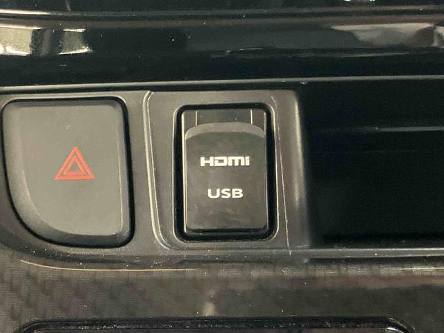 ムーヴカスタム　ＸリミテッドII　ＳＡIIIパノラマカメラ連動８インチフルセグナビ　ＵＳＢ接続　ＨＤＭＩ接続　ブルートゥース対応　ＴＶナビキット　運転席シートヒーター　オートライト　オートハイビーム　マニュアルレベリング機能付ＬＥＤヘッドライト（千葉県）の中古車