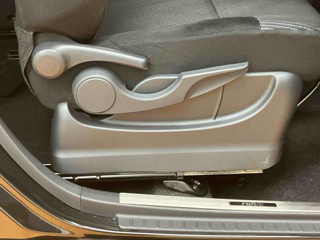 ムーヴカスタム　ＸリミテッドII　ＳＡIIIパノラマカメラ連動８インチフルセグナビ　ＵＳＢ接続　ＨＤＭＩ接続　ブルートゥース対応　ＴＶナビキット　運転席シートヒーター　オートライト　オートハイビーム　マニュアルレベリング機能付ＬＥＤヘッドライト（千葉県）の中古車