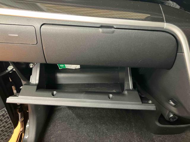 ムーヴカスタム　ＸリミテッドII　ＳＡIIIパノラマカメラ連動８インチフルセグナビ　ＵＳＢ接続　ＨＤＭＩ接続　ブルートゥース対応　ＴＶナビキット　運転席シートヒーター　オートライト　オートハイビーム　マニュアルレベリング機能付ＬＥＤヘッドライト（千葉県）の中古車