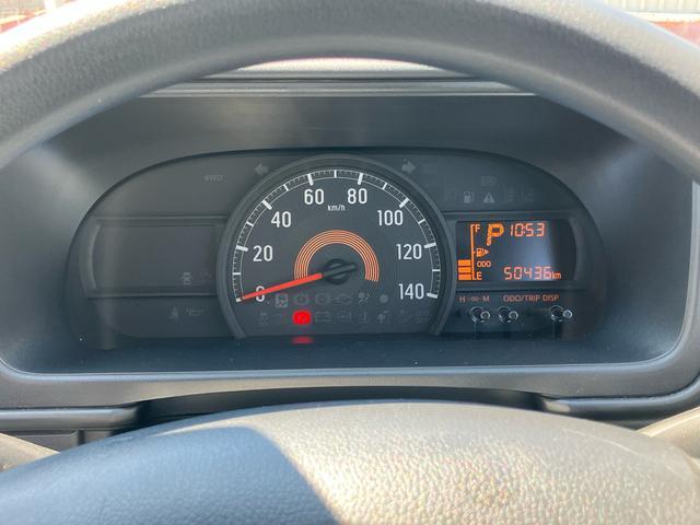 ハイゼットカーゴデラックスＳＡIIIオートマ　ＬＥＤヘッドライト　スモークガラス　オーバーヘッドシェルフ　トップシェイドガラス　衝突被害軽減装置　両側スライドドア　アイドリングストップ　リヤ障害物センサー　スピーカー一体ＡＭ／ＦＭラジオ（千葉県）の中古車