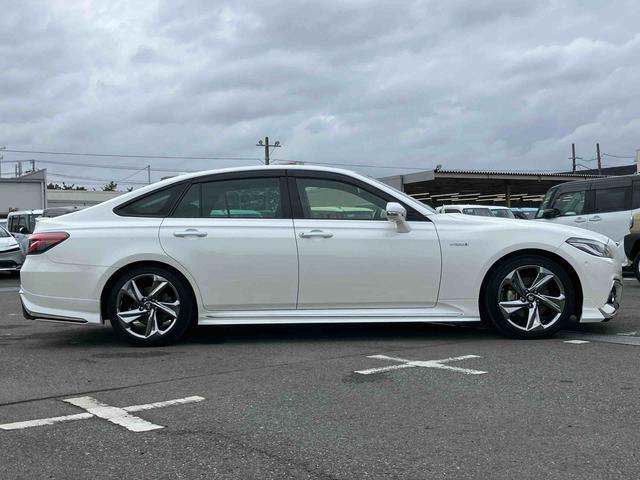 クラウンハイブリッドＲＳアドバンスハイブリッド　ナビ／ＴＶ／ＤＶＤ／ＢＴ／ＵＳＢ　全周囲カメラ　ＥＴＣ　ドラレコ　駐車支援装置　全車速追従クルコン　ガラスルーフ　ＢＳＭ　シートＡ／Ｃ　シートヒーター　リヤサンシェード　コーナーセンサー（千葉県）の中古車