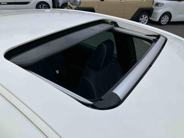 クラウンハイブリッドＲＳアドバンスハイブリッド　ナビ／ＴＶ／ＤＶＤ／ＢＴ／ＵＳＢ　全周囲カメラ　ＥＴＣ　ドラレコ　駐車支援装置　全車速追従クルコン　ガラスルーフ　ＢＳＭ　シートＡ／Ｃ　シートヒーター　リヤサンシェード　コーナーセンサー（千葉県）の中古車