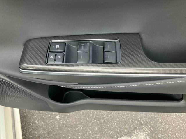 クラウンハイブリッドＲＳアドバンスハイブリッド　ナビ／ＴＶ／ＤＶＤ／ＢＴ／ＵＳＢ　全周囲カメラ　ＥＴＣ　ドラレコ　駐車支援装置　全車速追従クルコン　ガラスルーフ　ＢＳＭ　シートＡ／Ｃ　シートヒーター　リヤサンシェード　コーナーセンサー（千葉県）の中古車