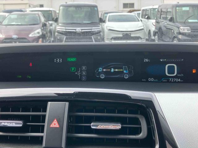 プリウスＡハイブリッド　駐車支援装置　ナビ／ワンセグ／ＢＴ　バックカメラ　全車速追従クルコン　ＬＥＤヘッドライト　オートライト　オートハイビーム　ＢＳＭ　コーナーセンサー　革巻きステアリング　ＨＵＤ　オートＡＣ（千葉県）の中古車